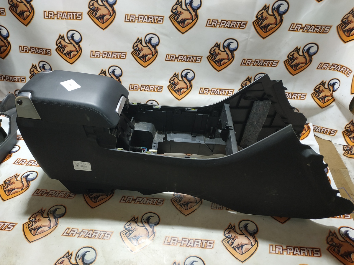 LR015004 Panel Konsoli montaż prawy RANGE ROVER Sport L320 2005-2012 używane